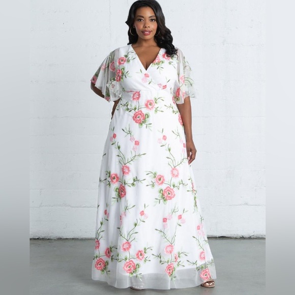 Kiyonna Dresses & Skirts - Kiyonna Floral V-Neck Wedding Dress